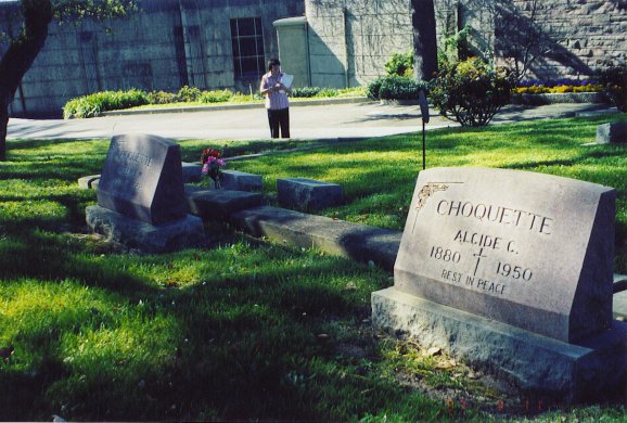 Edward & Francis McFarren's unmarked grave at Napa