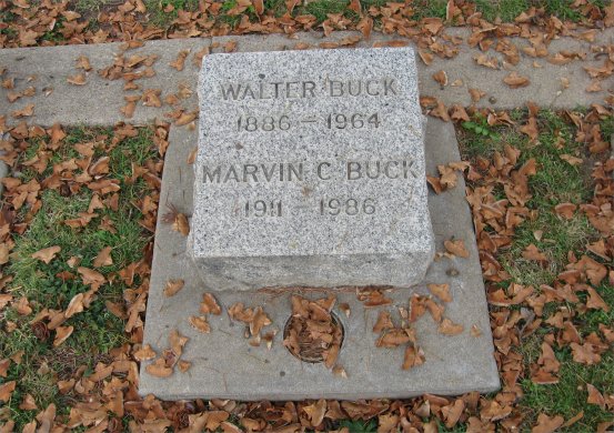 Walter Buck's headstone at Napa