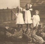 Pauline Land et al