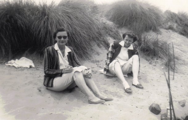 Bea & Gene McFarren in 1950