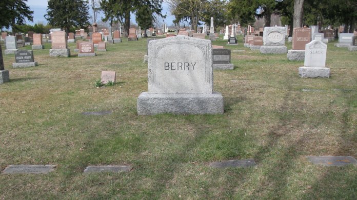 Berry family plot marker