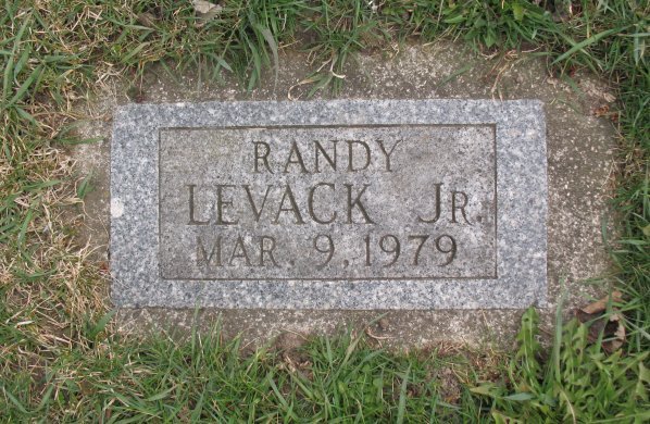 Randy Levack Jr. headstone