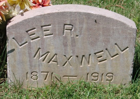 Lee R. Maxwell