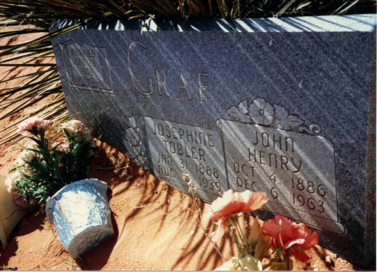 John Henry& Josephine Tobler Graf headstone