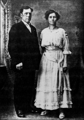 Martha Jane Armstrong Detwiller, Fredrick Detwiller