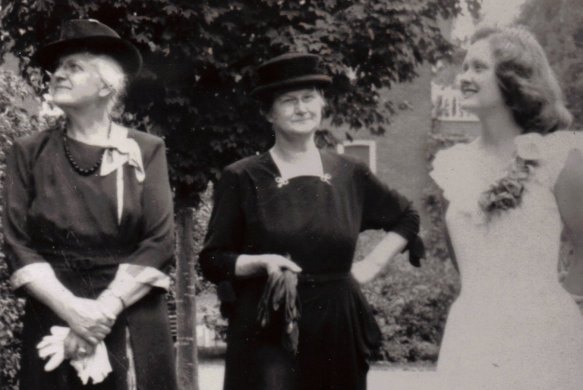Ida Beth McNaught, Minnie Ethel McNaught, Ariel Isabelle McNaught