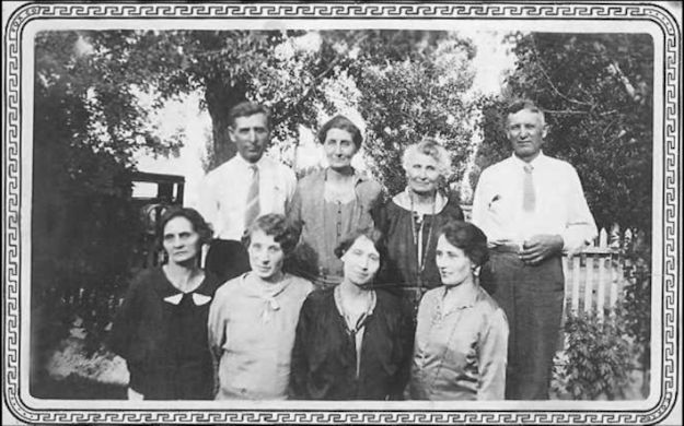 George Henry Walker,
                        Wilhelmina Barbara Walker, Elizabeth Staheli Walker, Frances Clemons Walker, Jr.,