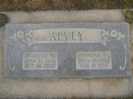 Juanita Alvey, Victor Alvey