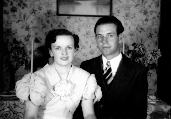 Rex A. Larsen, Elma Anderson