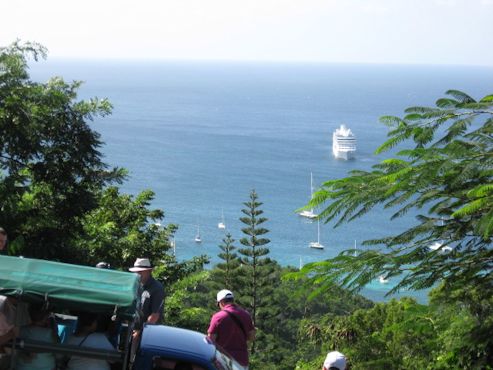 Admiralty Bay, Bequia