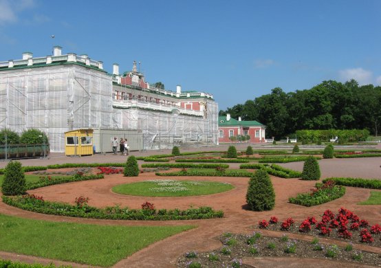 Kadriorg Palace